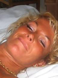 Pretty Fit And suntan light-haired Gilf demonstrates All