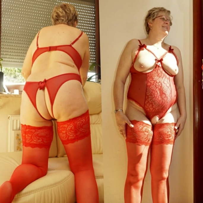 Grannies and matures in lingerie, front and rear view